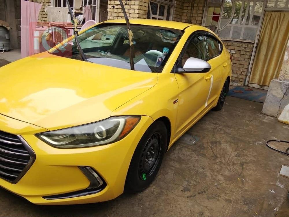 هیۆندای ئەلەنترا